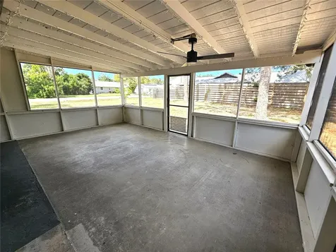 8820 Pohoy Avenue Sarasota FL 34231