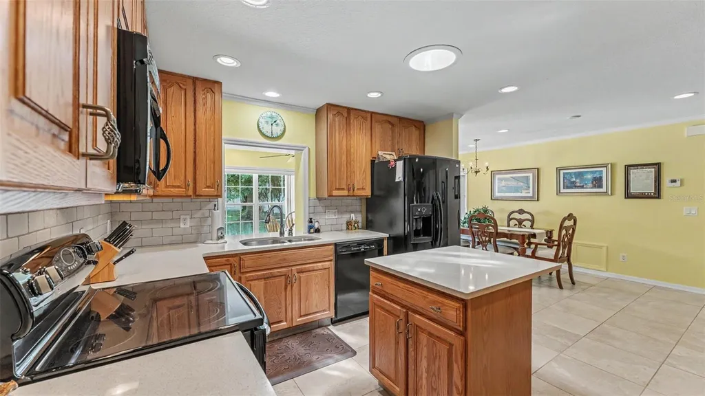 913 E Lake Parker Drive Lakeland FL 33801