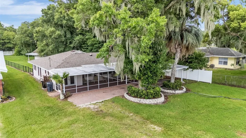 913 E Lake Parker Drive Lakeland FL 33801