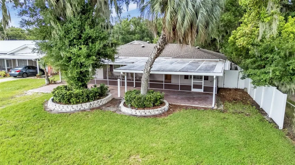 913 E Lake Parker Drive Lakeland FL 33801