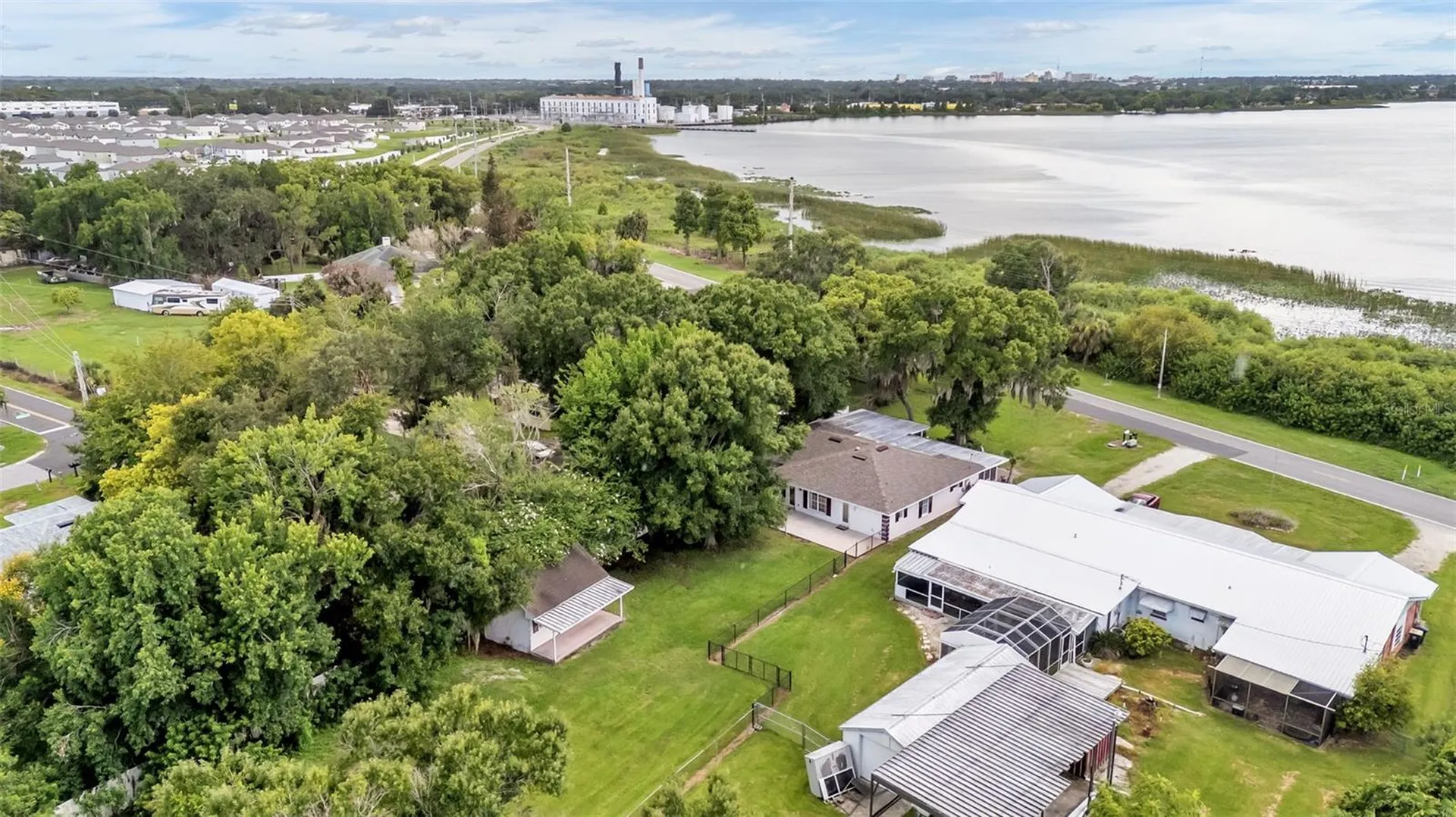 913 E Lake Parker Drive Lakeland FL 33801