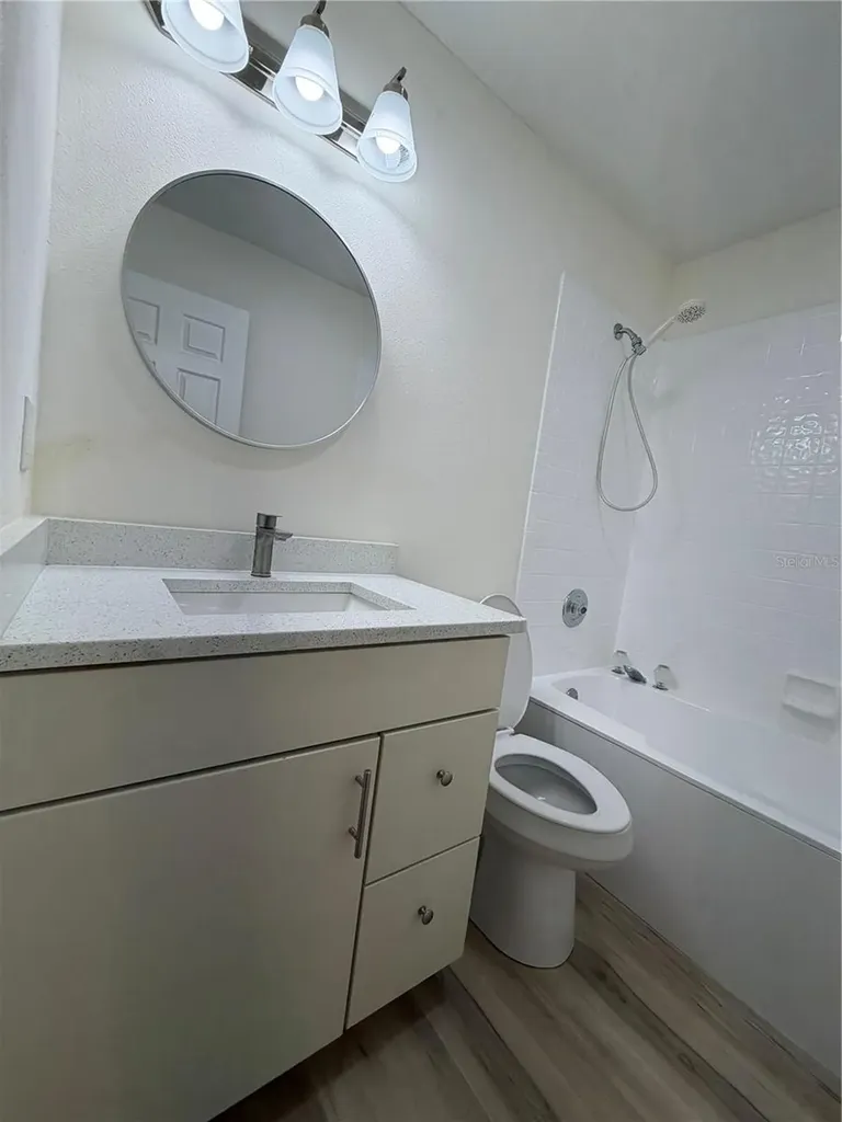 339 Pembroke Lane S Venice FL 34293