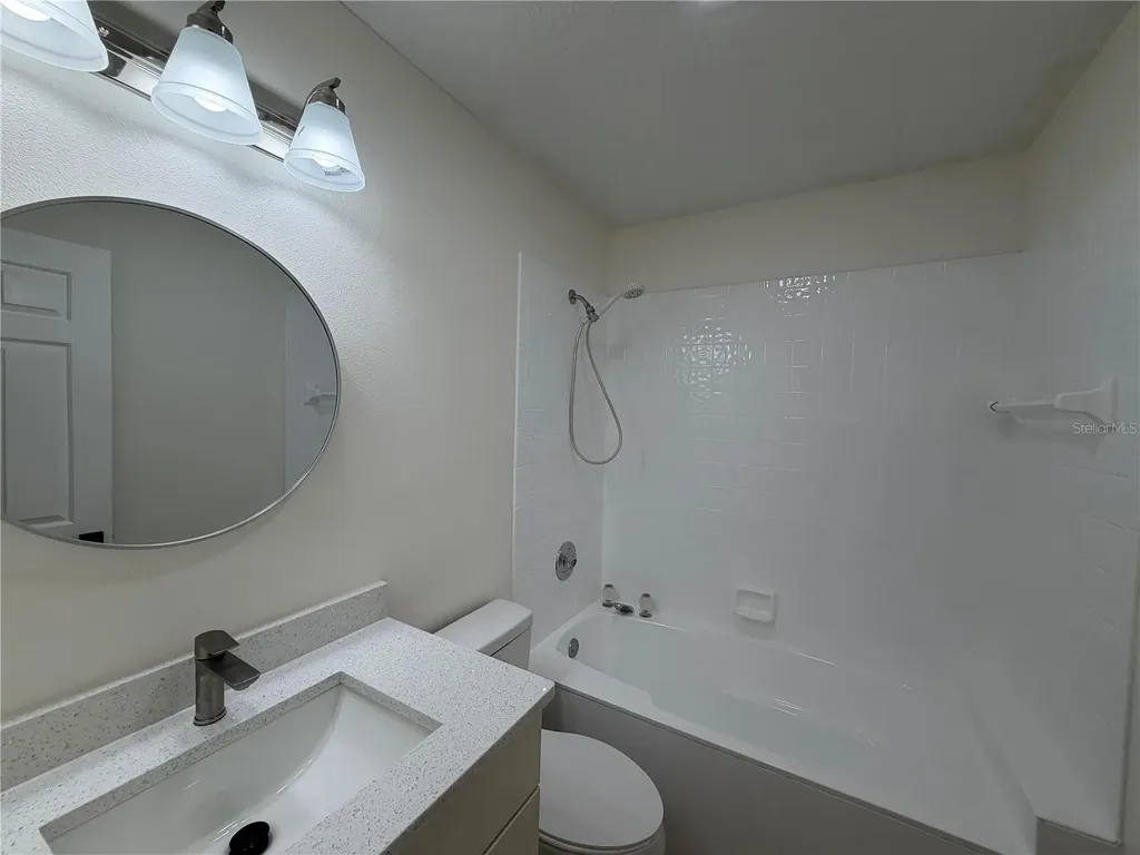 339 Pembroke Lane S Venice FL 34293
