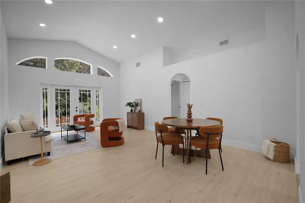 10303 Winding Creek Lane Orlando FL 32825