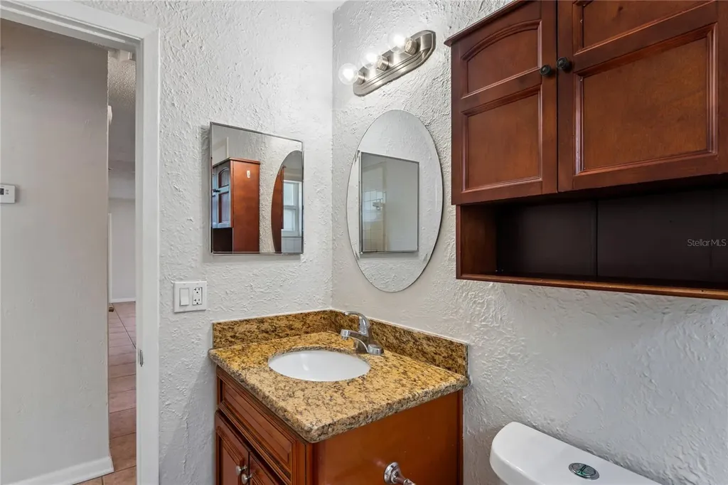 6229 50th Avenue N St Petersburg FL 33709