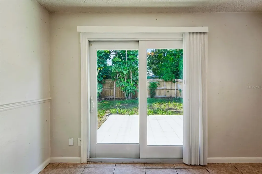 6229 50th Avenue N St Petersburg FL 33709