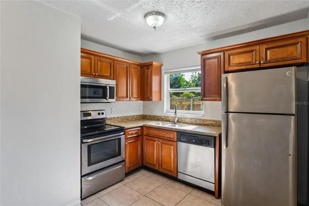 6229 50th Avenue N St Petersburg FL 33709