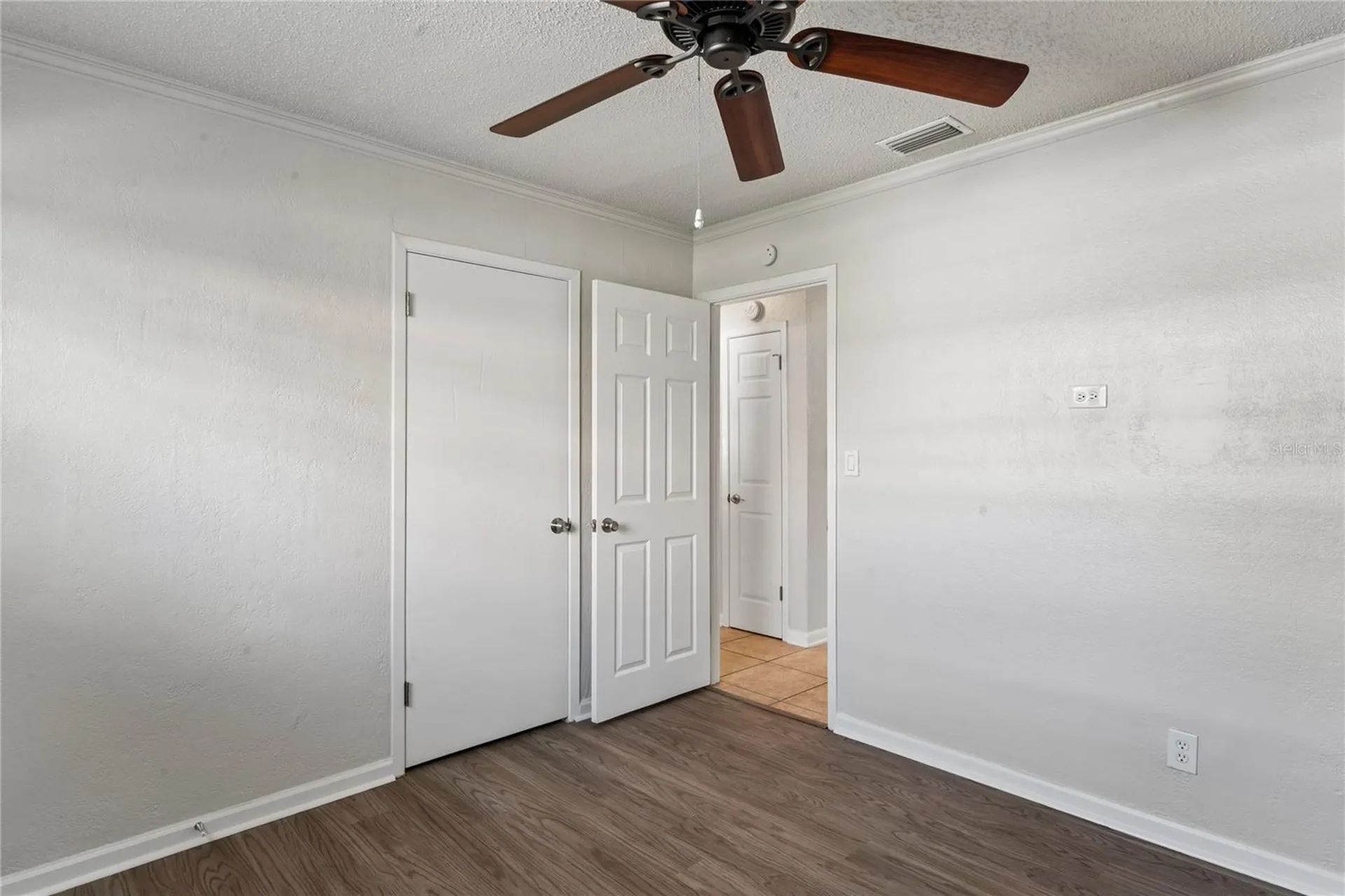 6229 50th Avenue N St Petersburg FL 33709