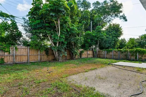 6229 50th Avenue N St Petersburg FL 33709