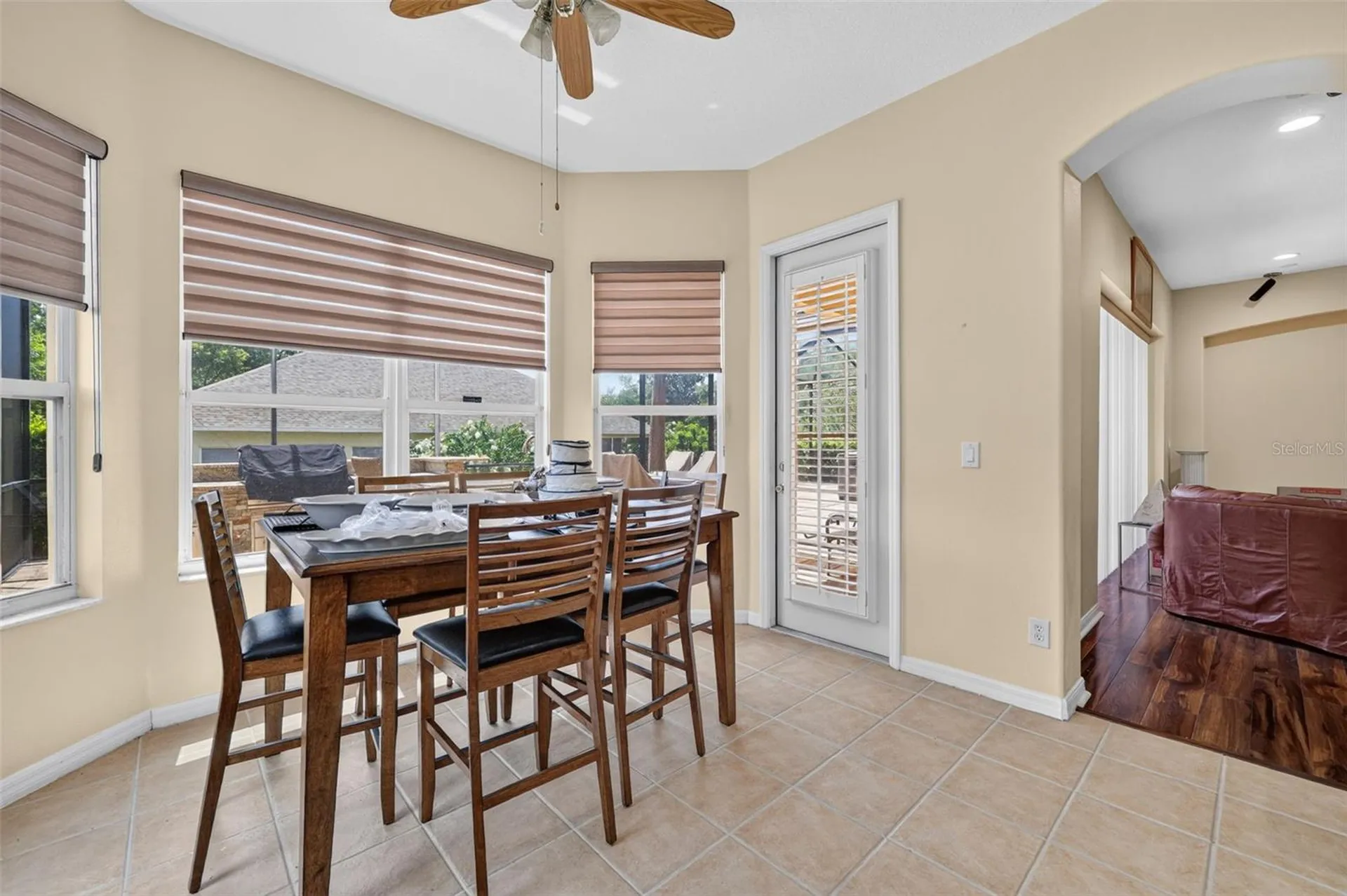 316 Harts Oak Place Seffner FL 33584