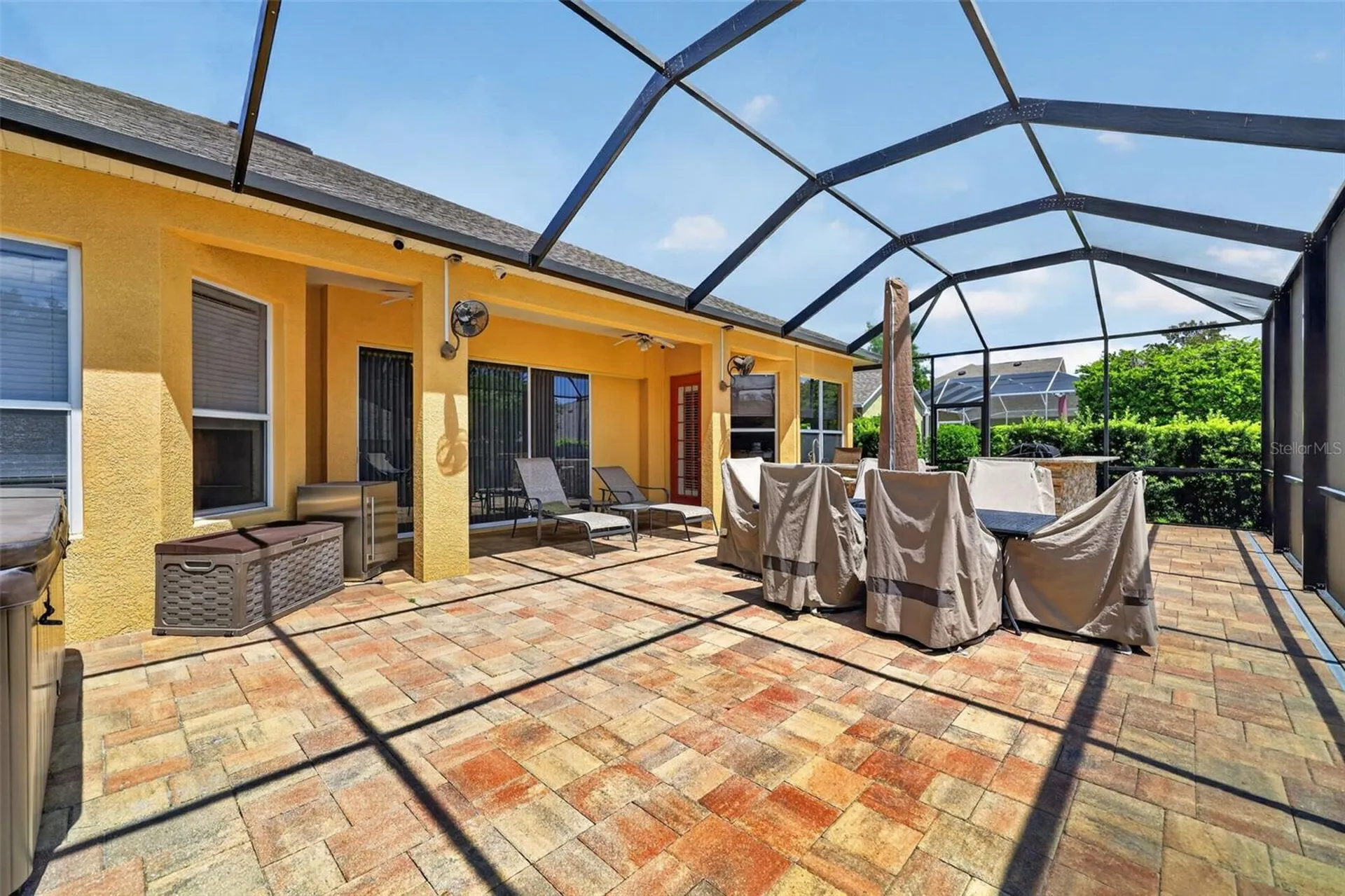 316 Harts Oak Place Seffner FL 33584