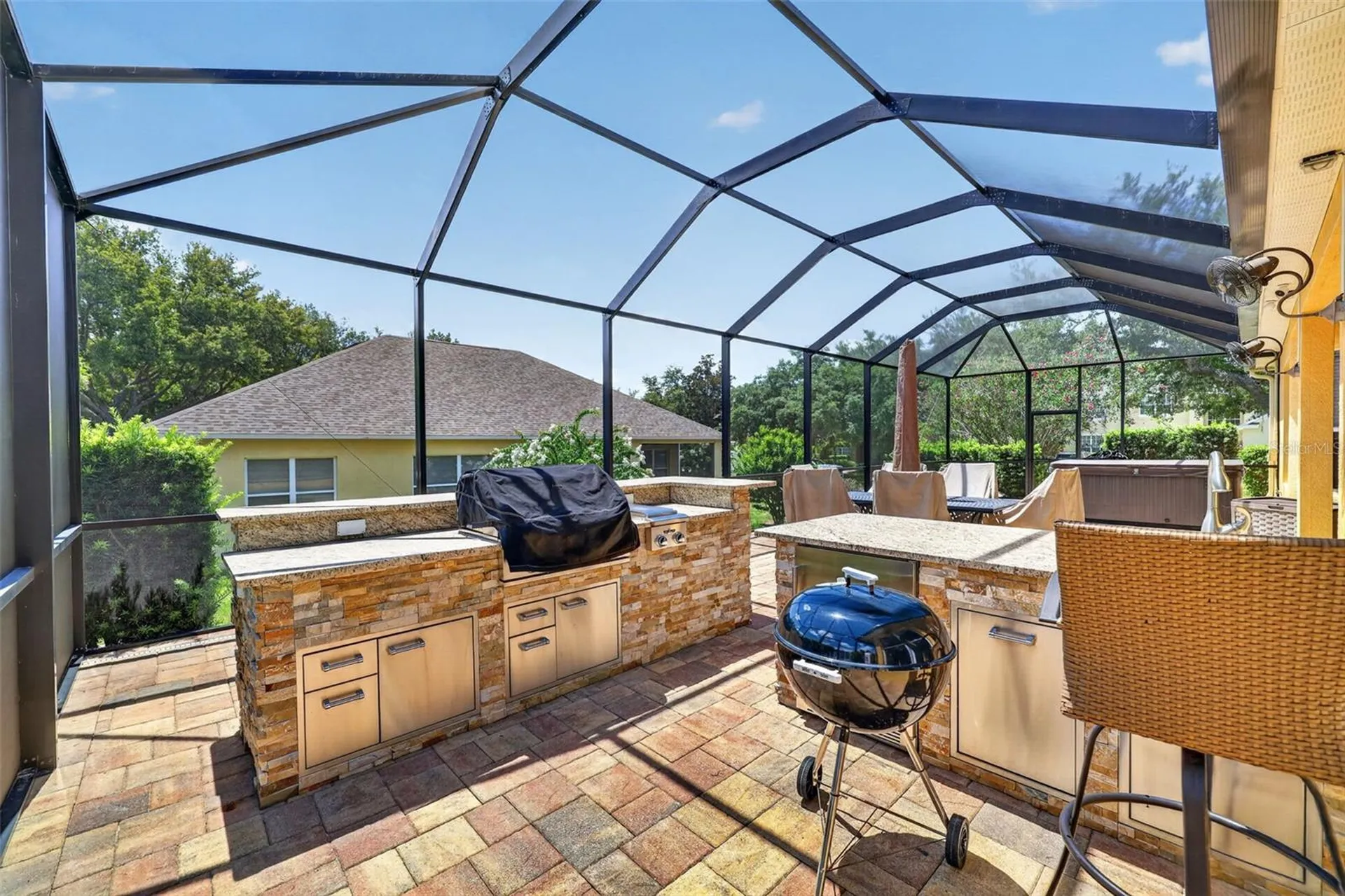 316 Harts Oak Place Seffner FL 33584