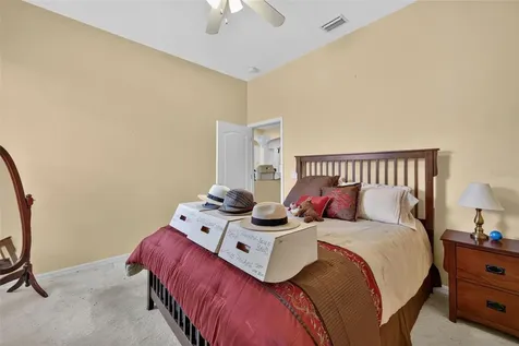 316 Harts Oak Place Seffner FL 33584