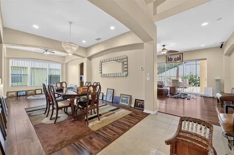 316 Harts Oak Place Seffner FL 33584