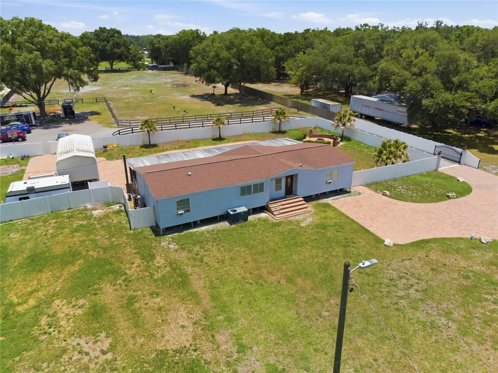 6502 Five Acre Road Plant City FL 33565
