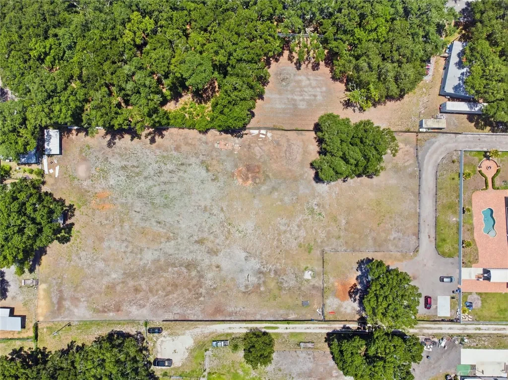 6502 Five Acre Road Plant City FL 33565