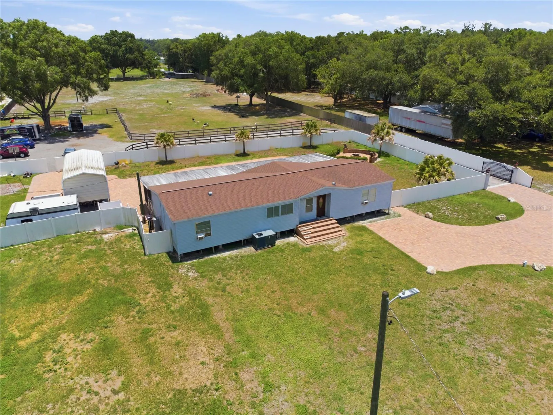 6502 Five Acre Road Plant City FL 33565