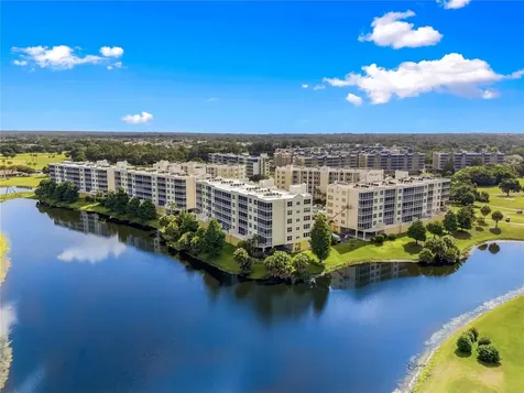1200 Country Club Drive Largo FL 33771