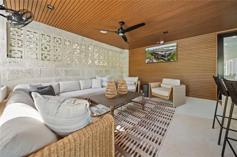 411 Palm Avenue Anna Maria FL 34216