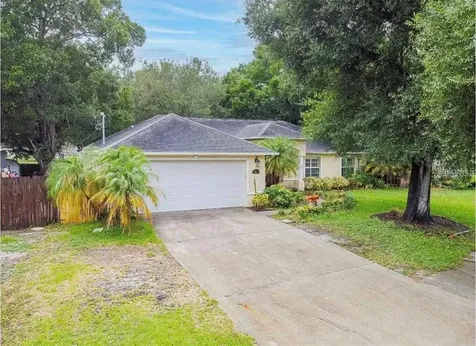 4914 N Mendenhall Drive Tampa FL 33603