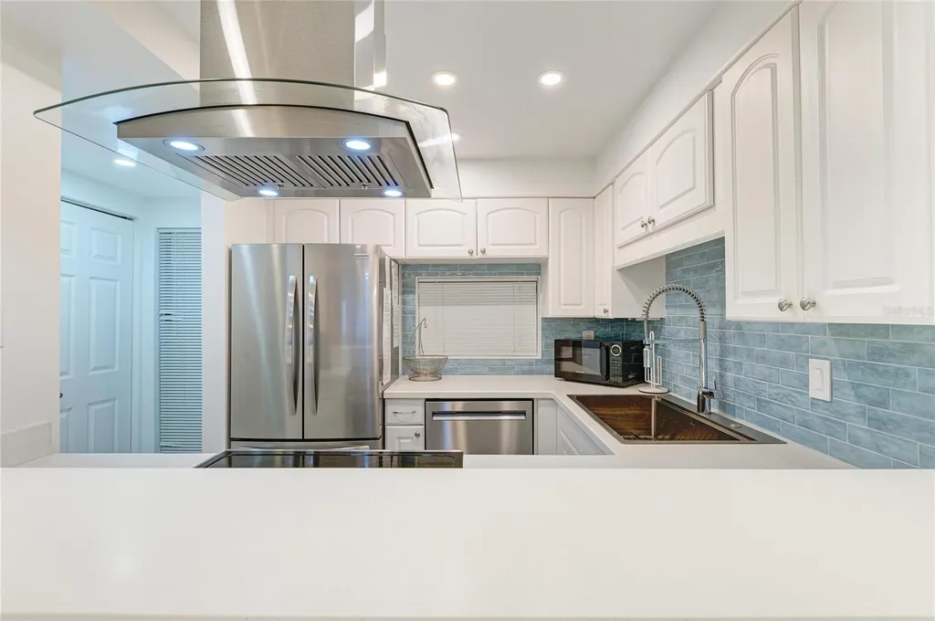 6157 Midnight Pass Road Sarasota FL 34242