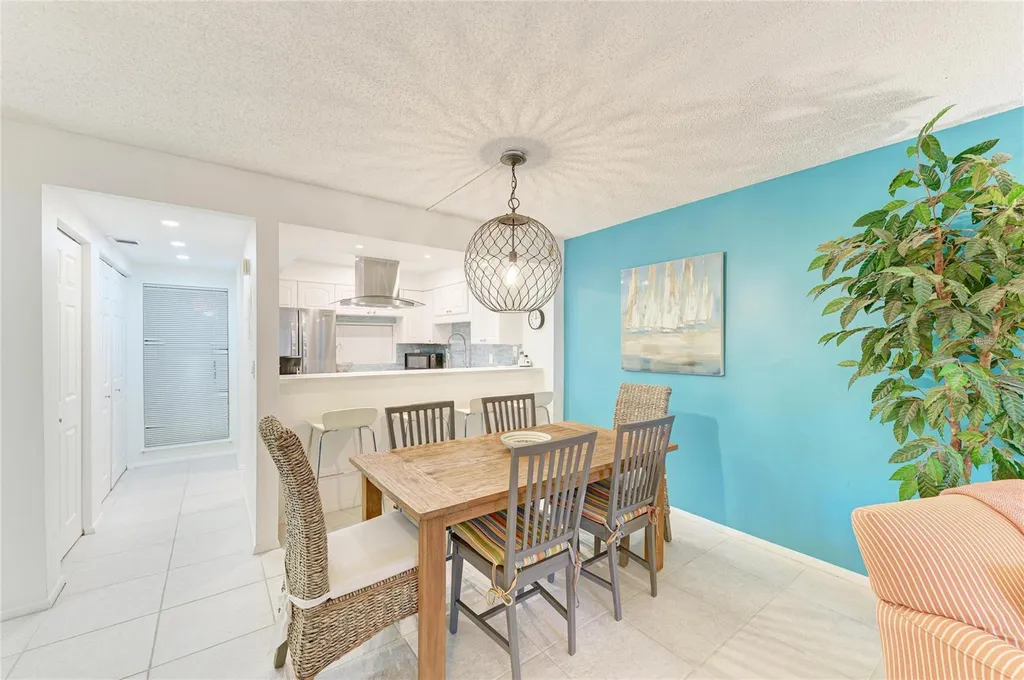 6157 Midnight Pass Road Sarasota FL 34242
