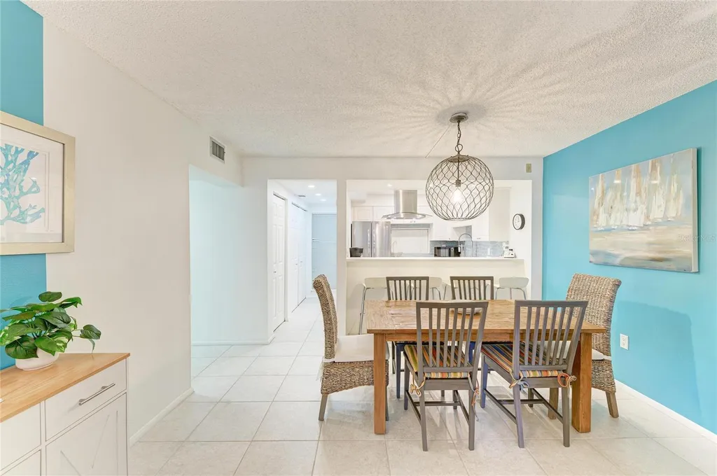 6157 Midnight Pass Road Sarasota FL 34242