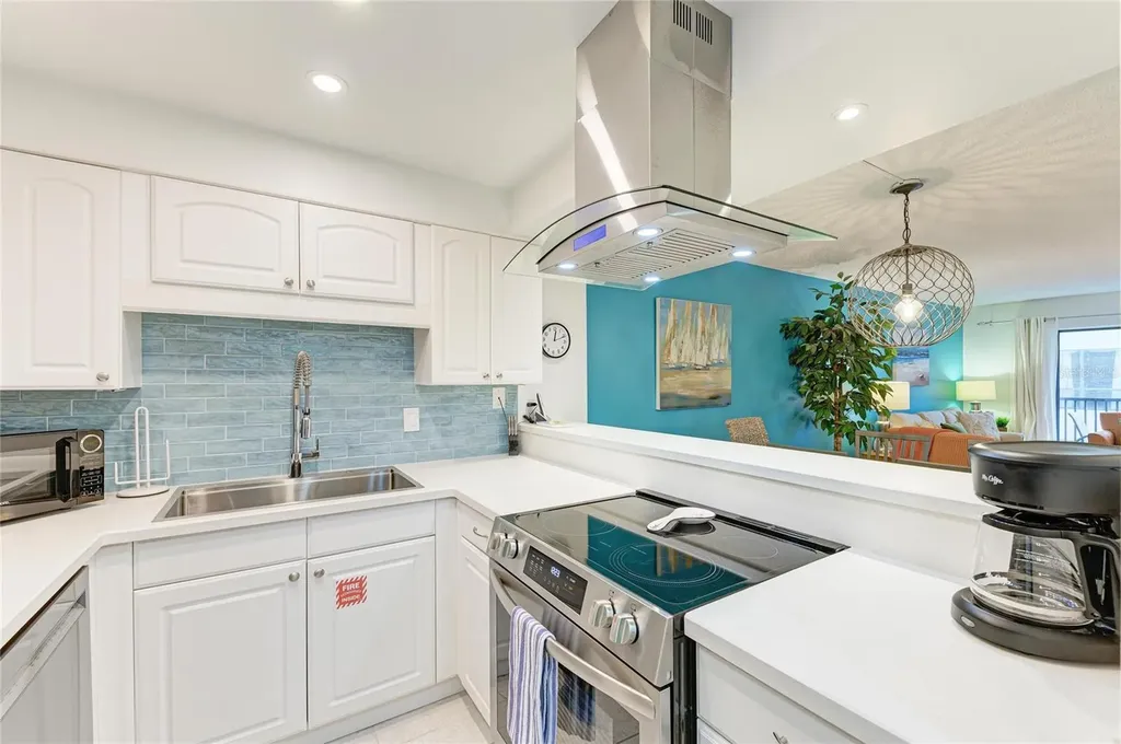 6157 Midnight Pass Road Sarasota FL 34242