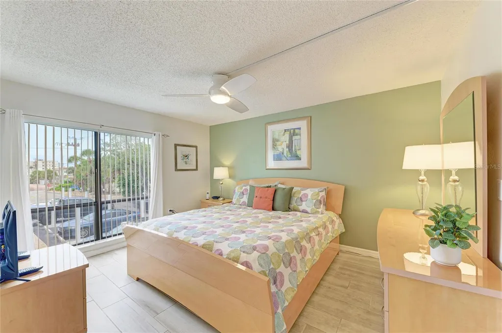 6157 Midnight Pass Road Sarasota FL 34242
