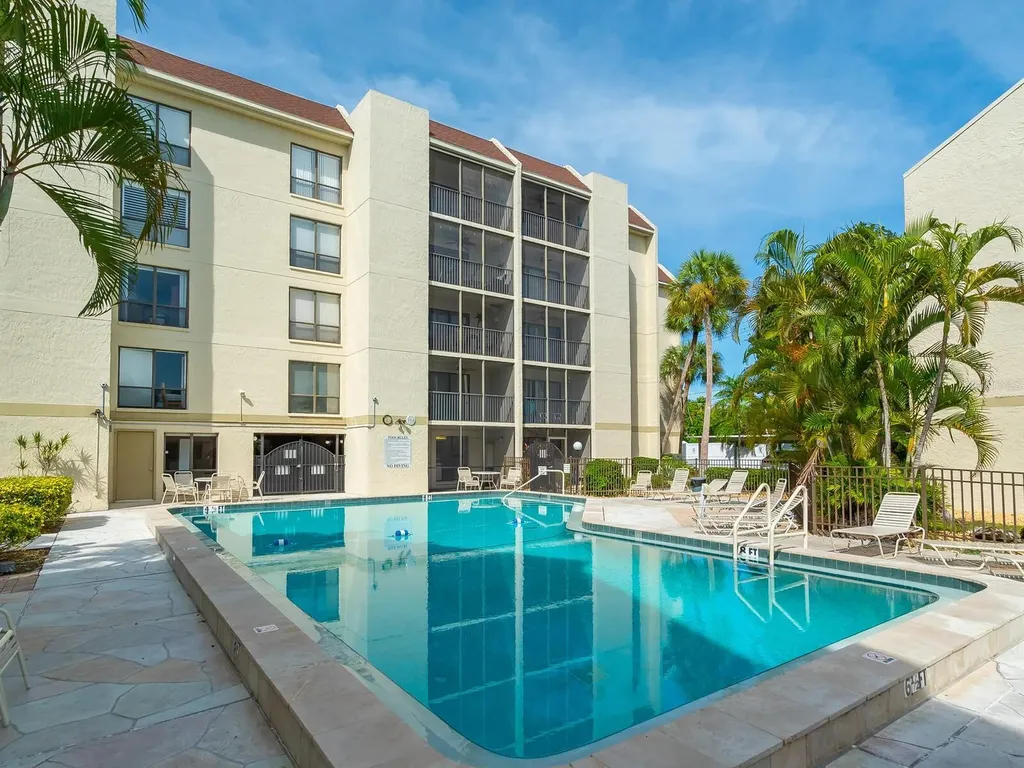 6157 Midnight Pass Road Sarasota FL 34242