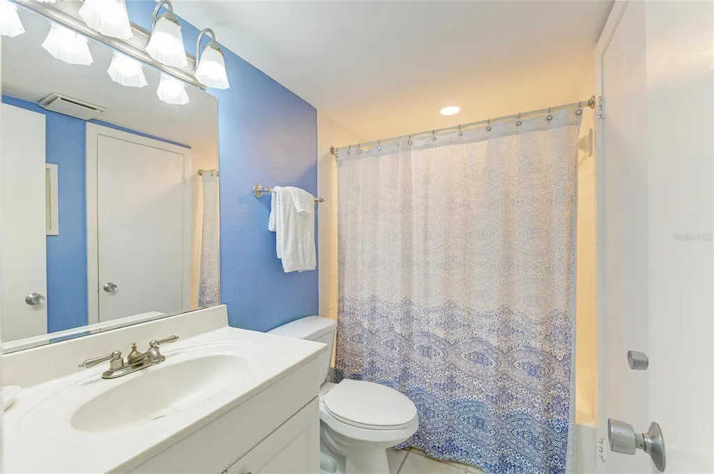 6157 Midnight Pass Road Sarasota FL 34242