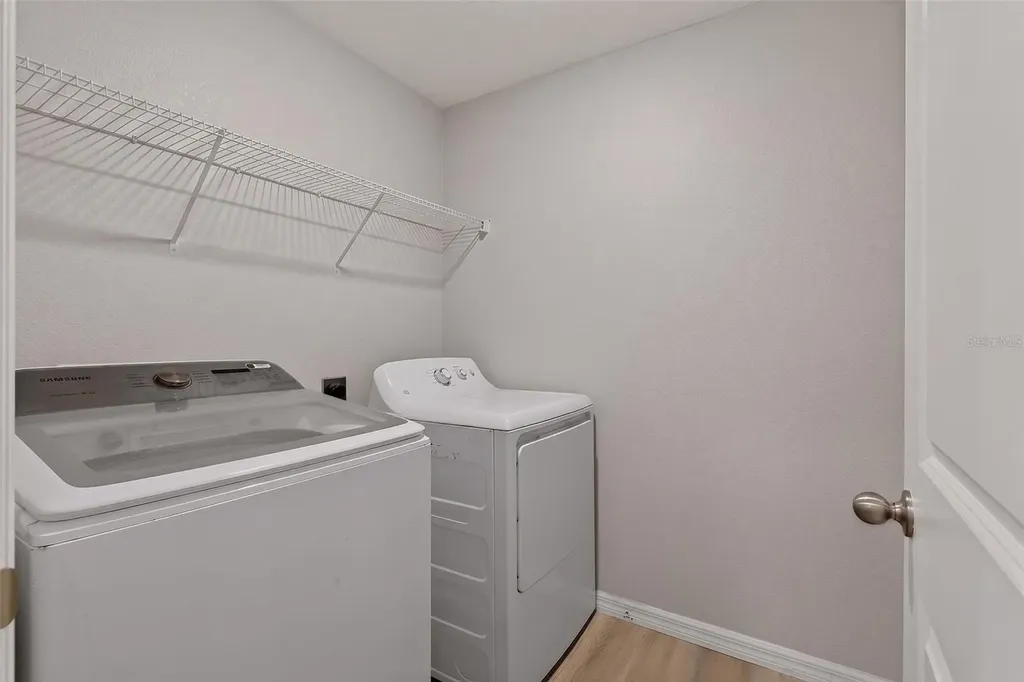 9972 Mesic Woods Avenue Seffner FL 33584