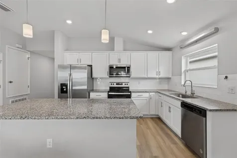 9972 Mesic Woods Avenue Seffner FL 33584