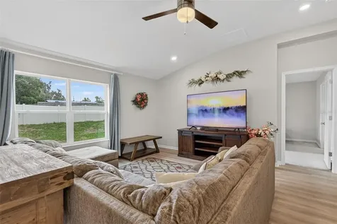 9972 Mesic Woods Avenue Seffner FL 33584