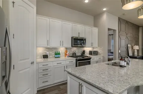 12203 Seabrook Avenue Bradenton FL 34211