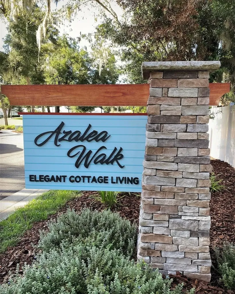 900 Azalea Walk Circle Deland FL 32724