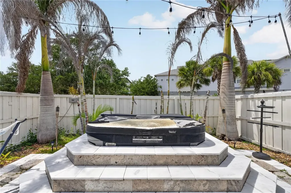 8437 Martinson Street Orlando FL 32827