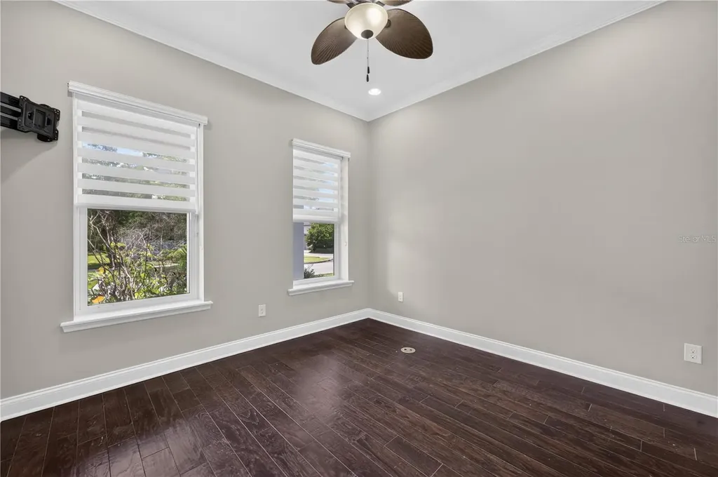 8437 Martinson Street Orlando FL 32827