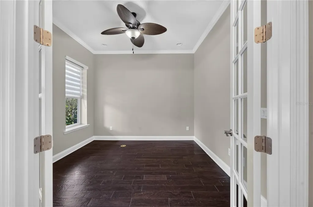 8437 Martinson Street Orlando FL 32827
