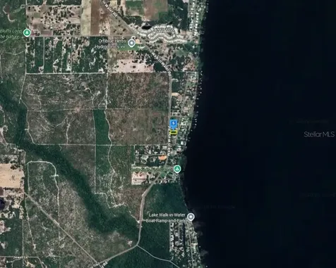 4232 Chamabers Street Lake Wales FL 33898