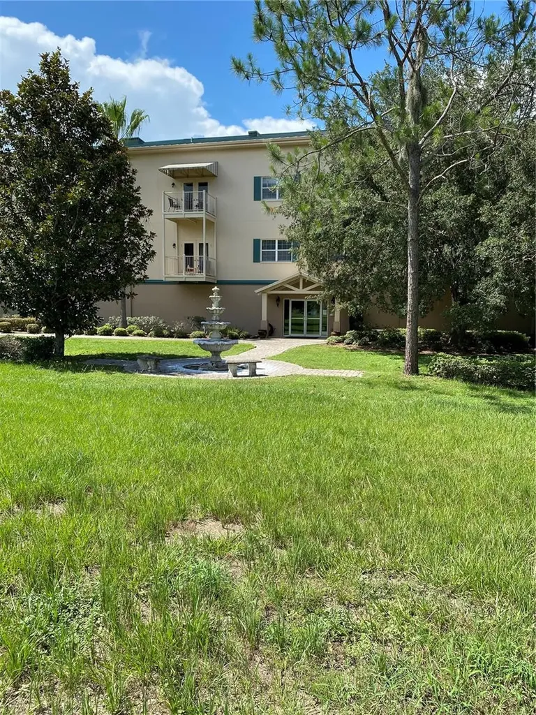 8176 Southern Pines Drive Brooksville FL 34601