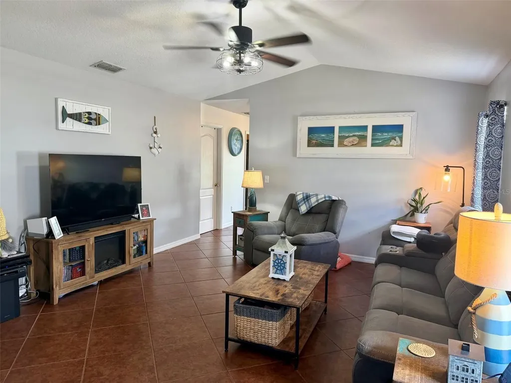 107 Douglas Street Edgewater FL 32141