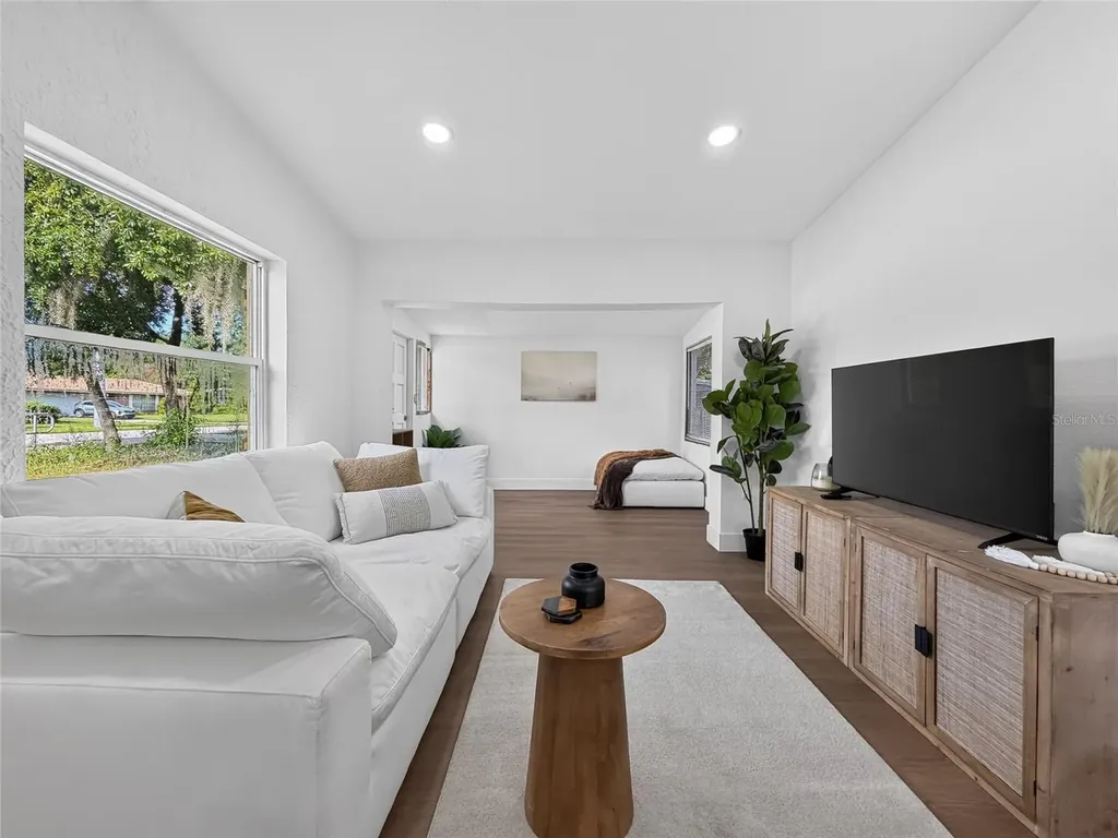 3911 Lake Margaret Drive Orlando FL 32812