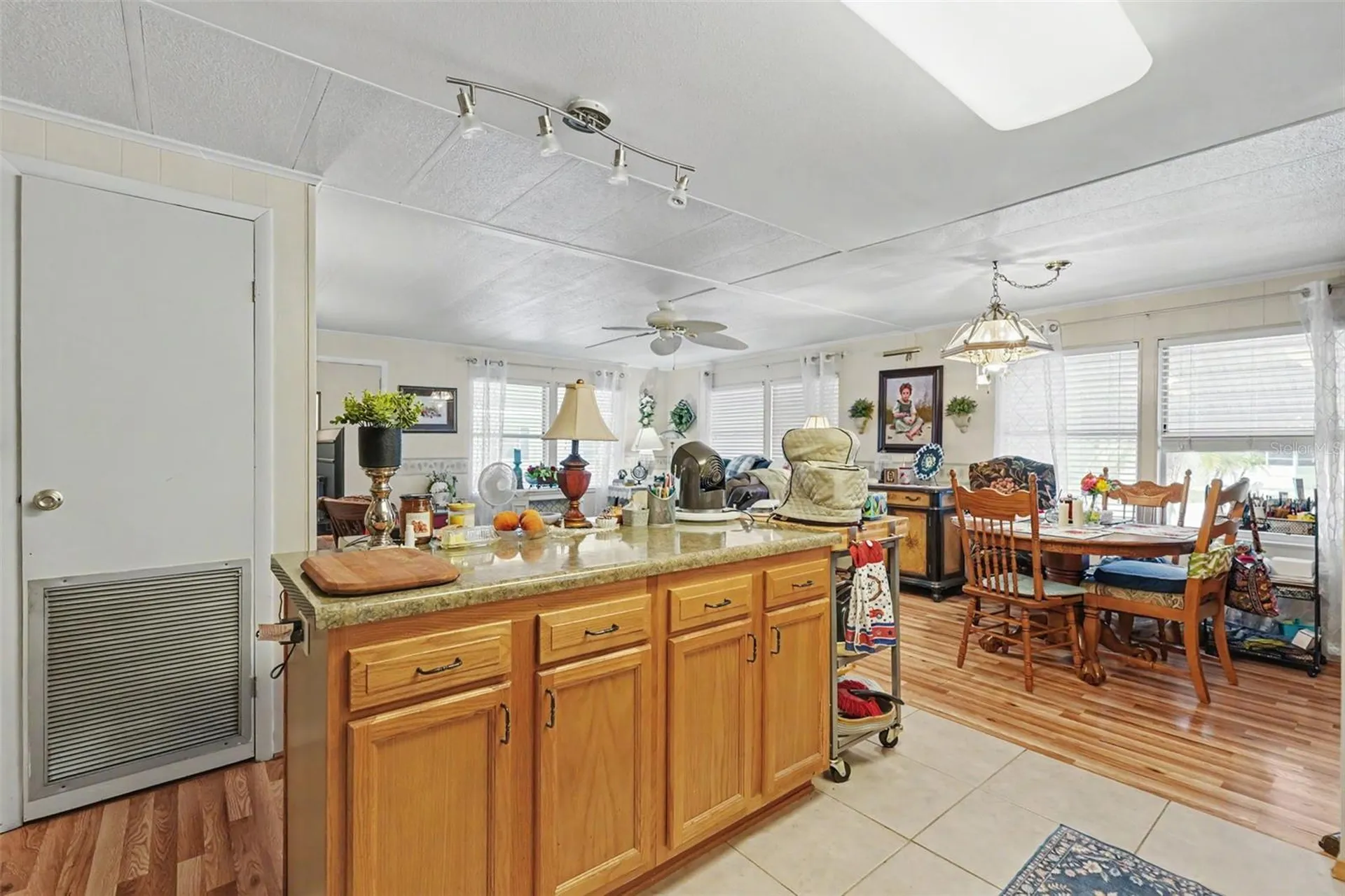6523 Kansas Street Bradenton FL 34207