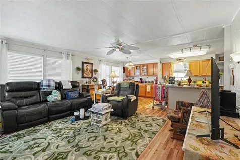 6523 Kansas Street Bradenton FL 34207