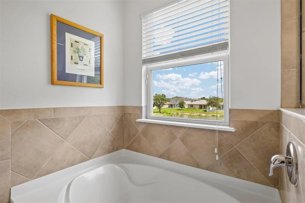 5703 New Paris Way Ellenton FL 34222