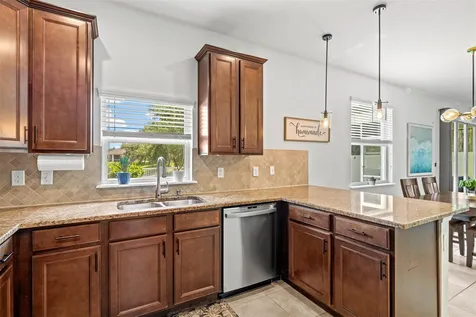 5703 New Paris Way Ellenton FL 34222