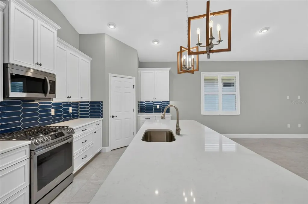 37 Lagoon Way Palm Coast FL 32137