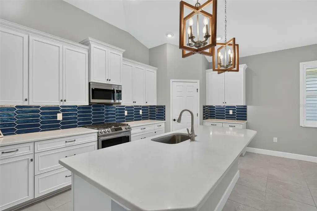 37 Lagoon Way Palm Coast FL 32137