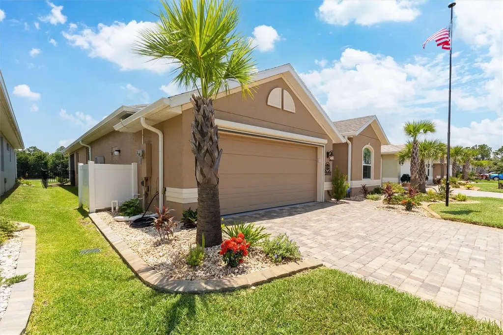 37 Lagoon Way Palm Coast FL 32137
